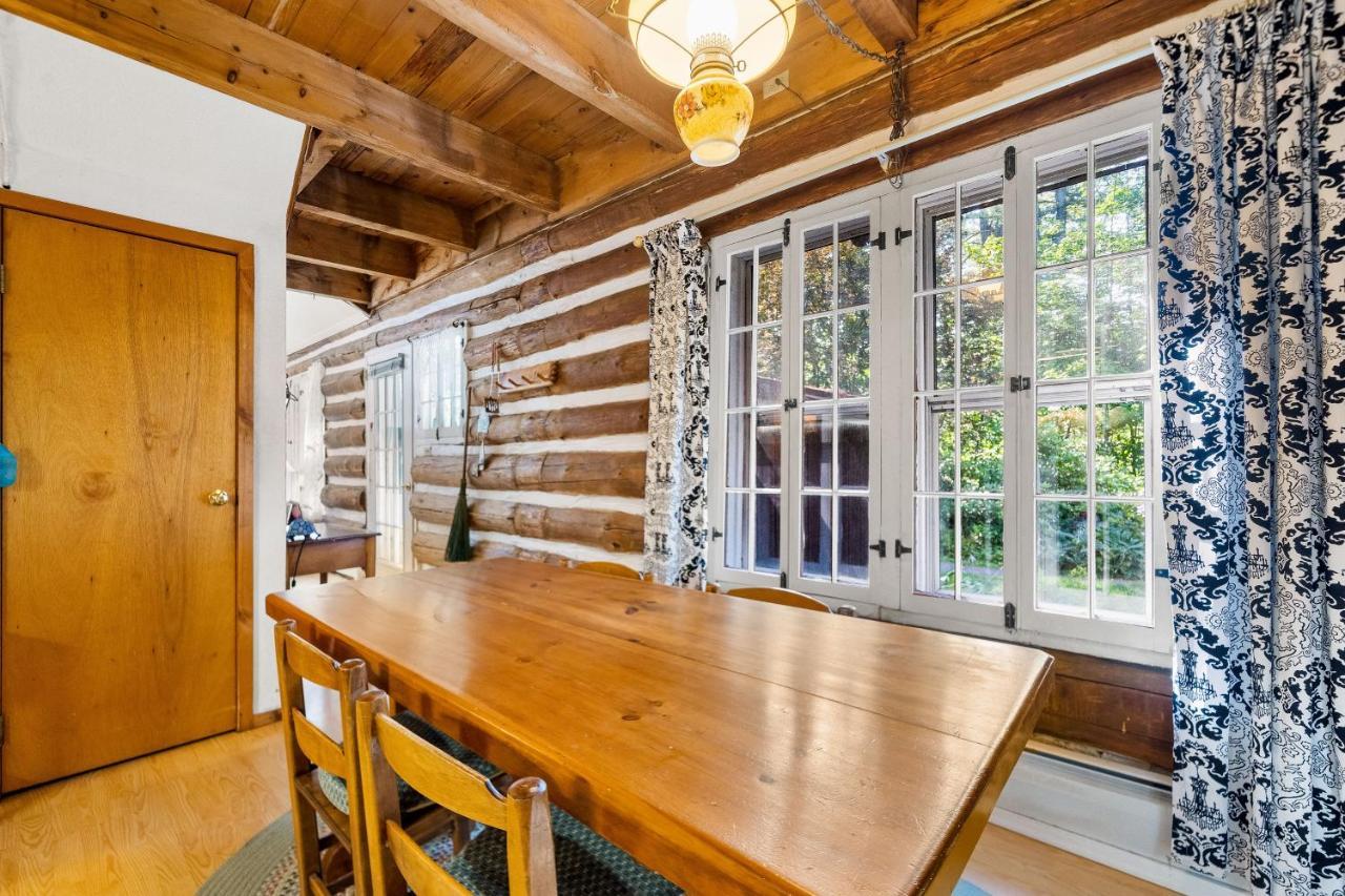 Cozy Condo By Tripp Lake Warrensburg Extérieur photo
