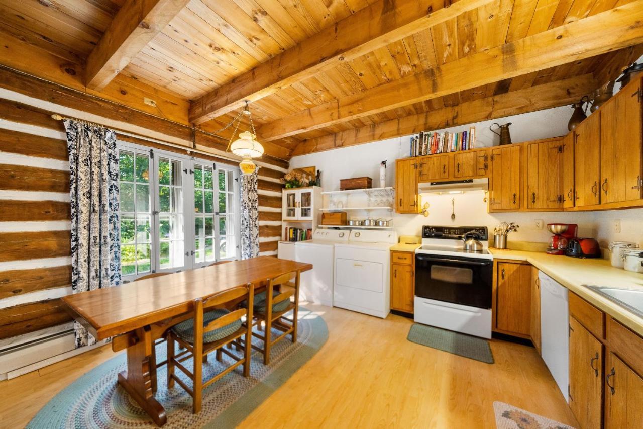 Cozy Condo By Tripp Lake Warrensburg Extérieur photo